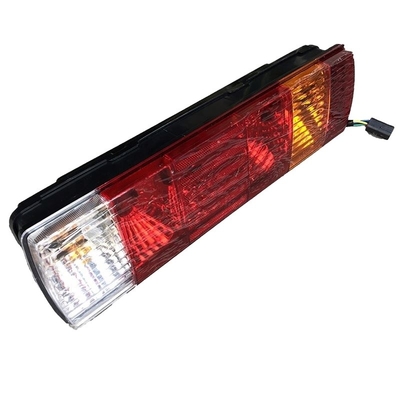 FAW J6 Запчасти кабины грузовика Задний фонарь справа 3716020-362 Другие 520*129*85 мм