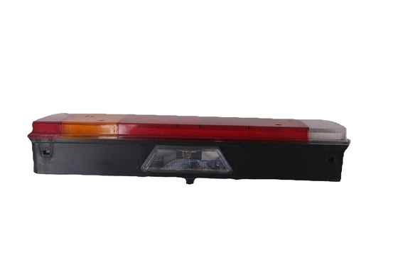 WG9925810001 SINOTRUK HOWO A7 SITRAK Части грузовика Задние задние фонари с пластиковым материалом